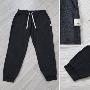 Vuori Performance Joggers Women's M Charcoal Dreamknit Pants Athleisure VW303